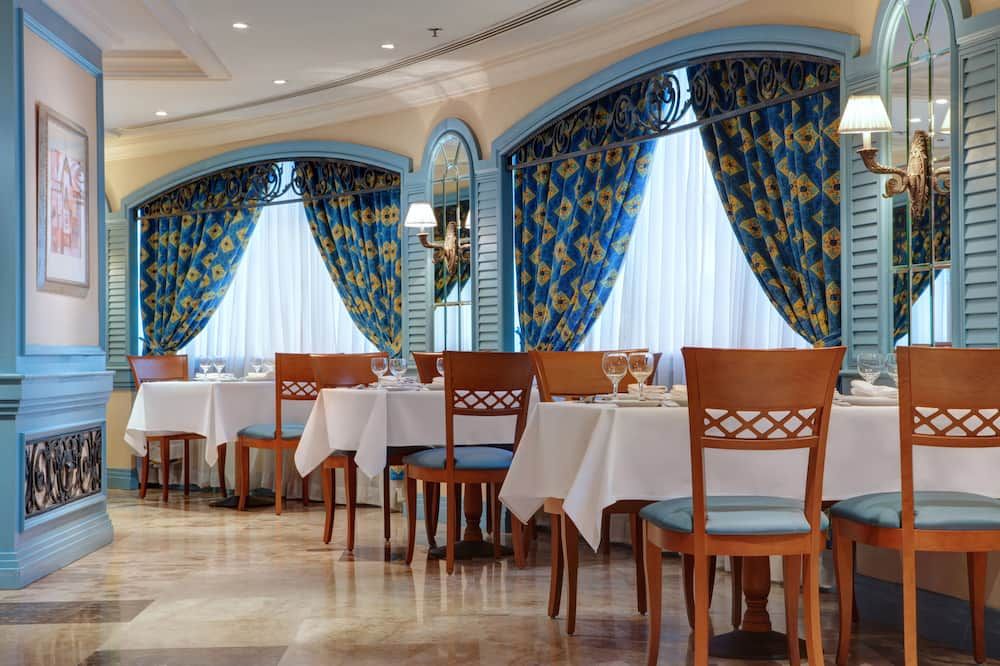 מסעדה תמונה