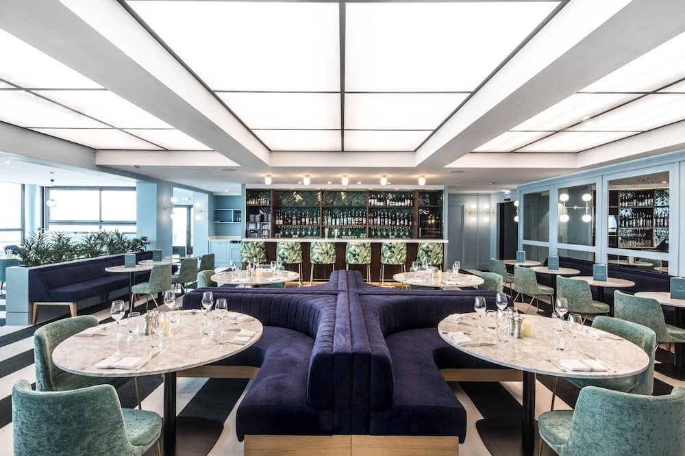 מסעדה תמונה