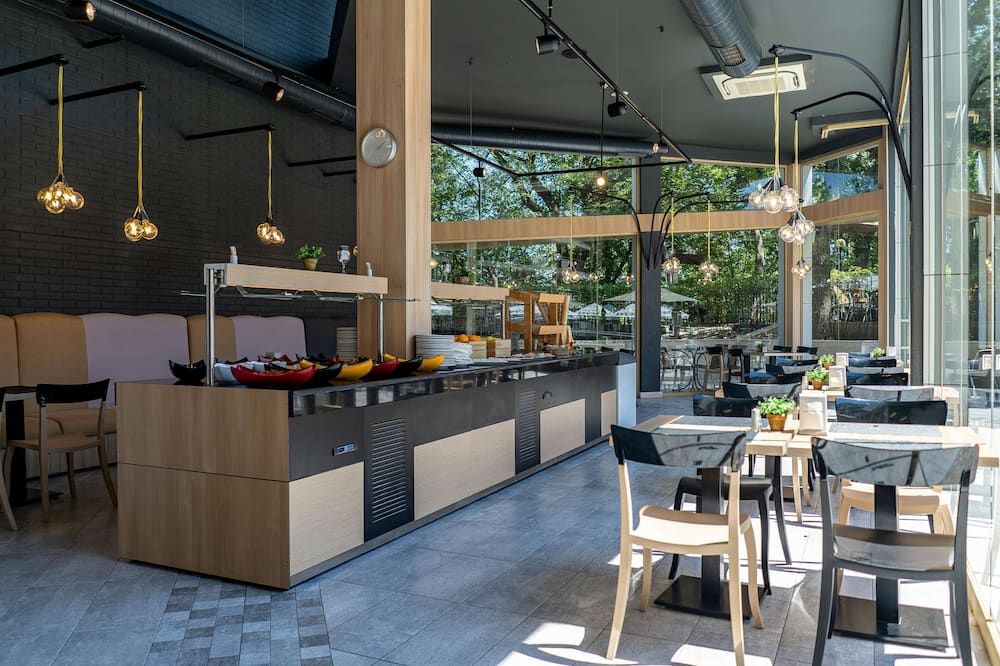 מסעדה תמונה