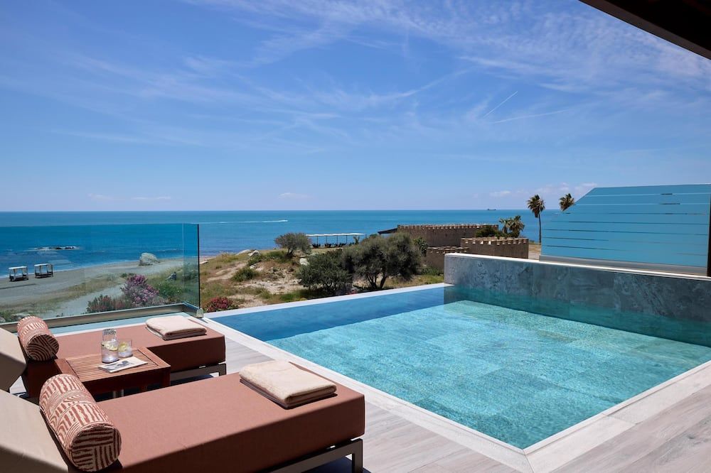 בריכה תמונה