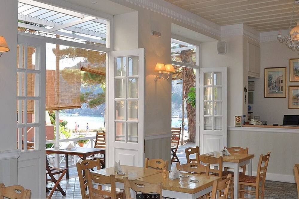 מסעדה תמונה