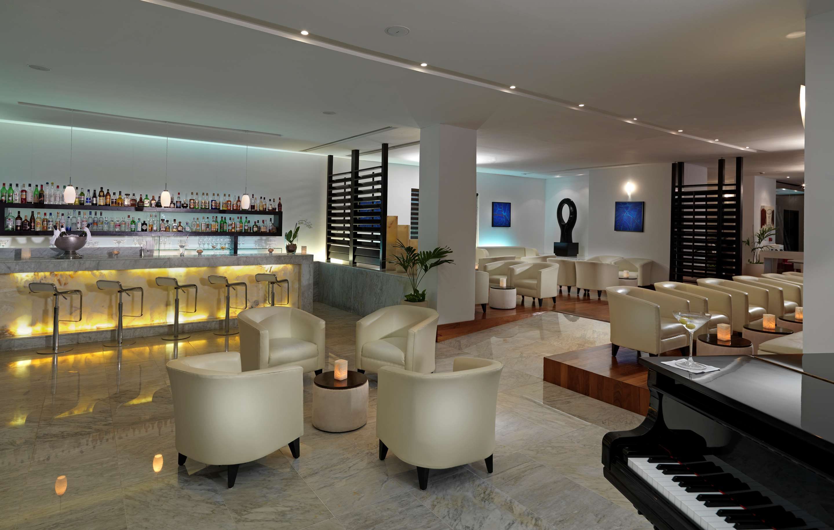 בר