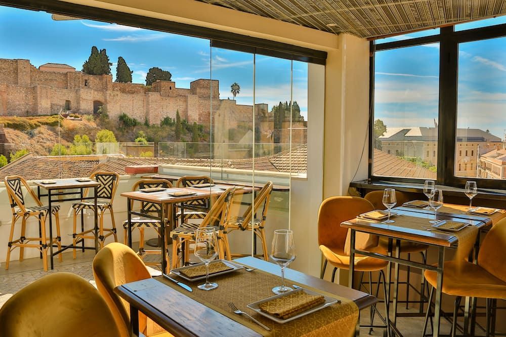 מסעדה תמונה