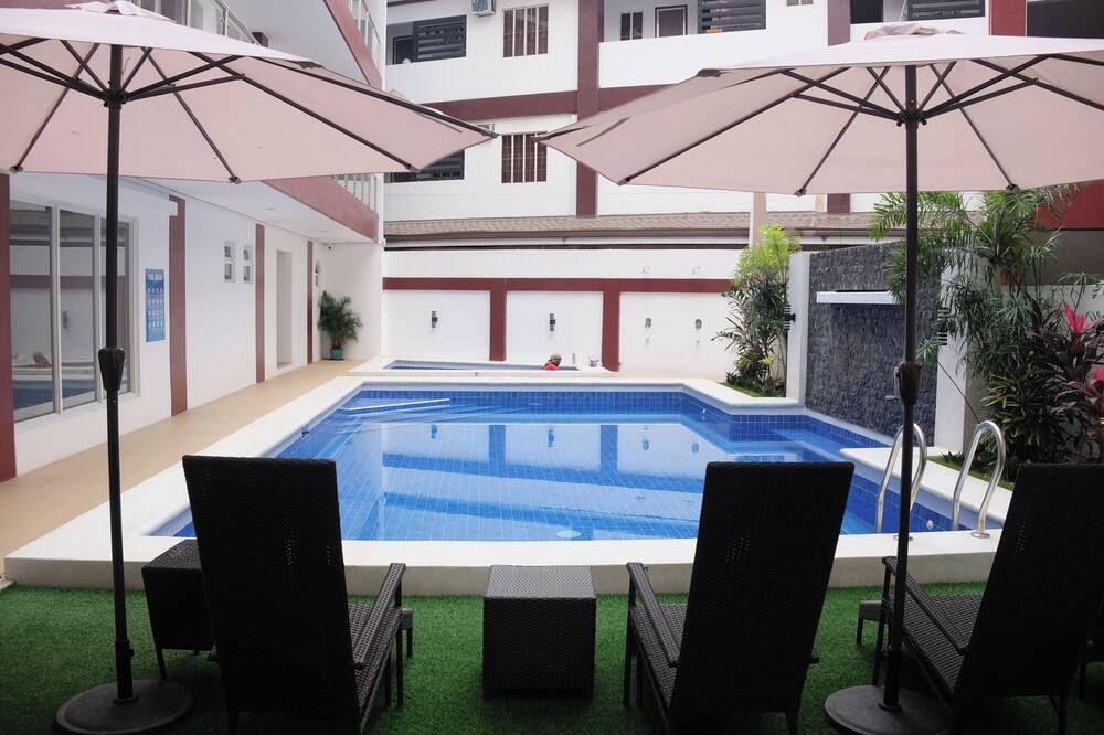 בריכה תמונה