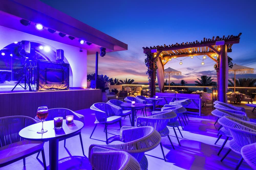 מסעדה תמונה