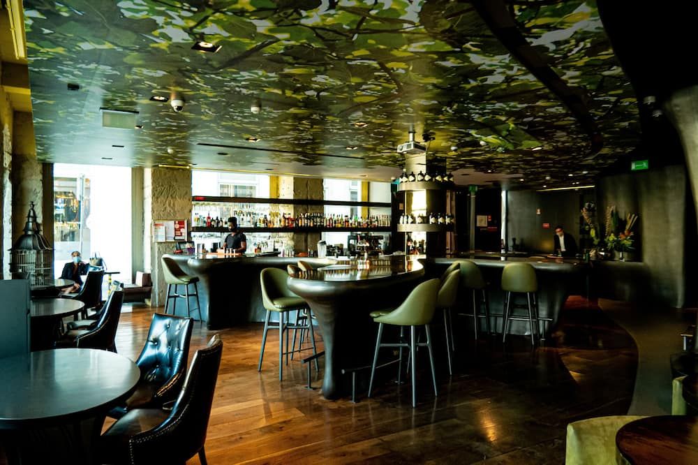 בר