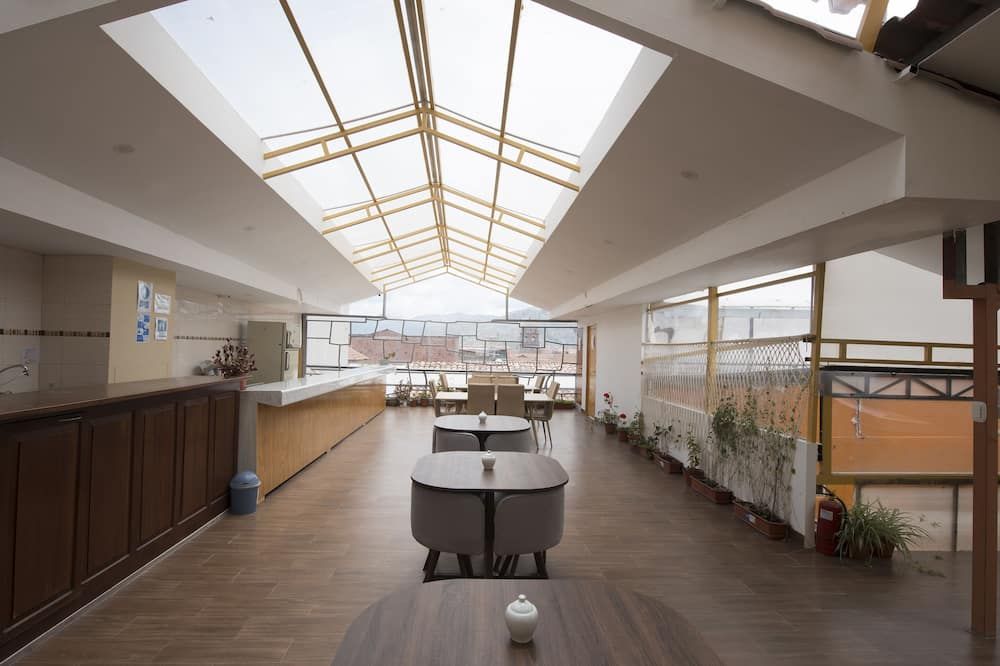 מסעדה תמונה