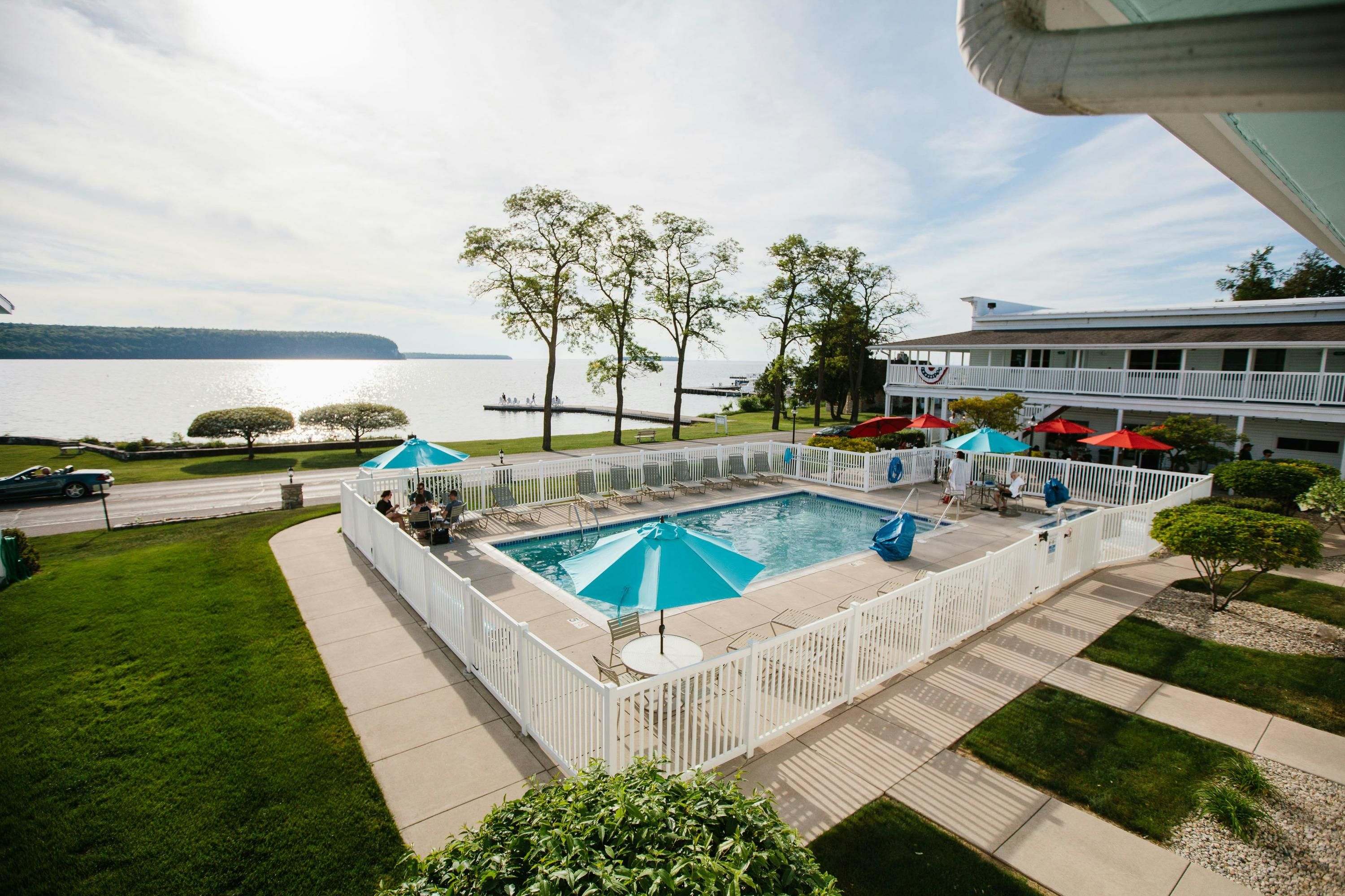 בריכה תמונה