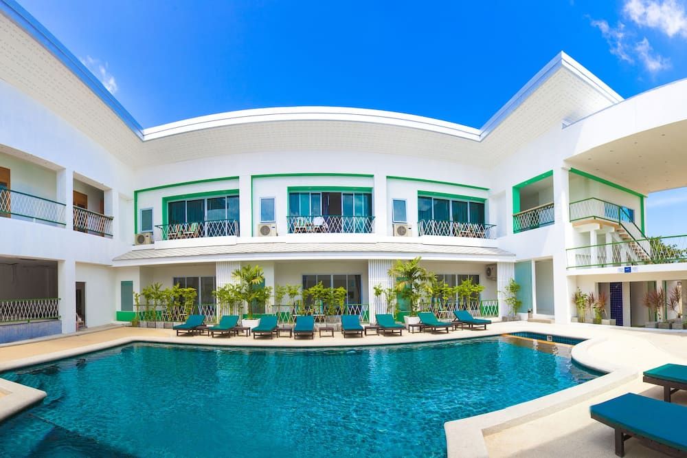 בריכה תמונה