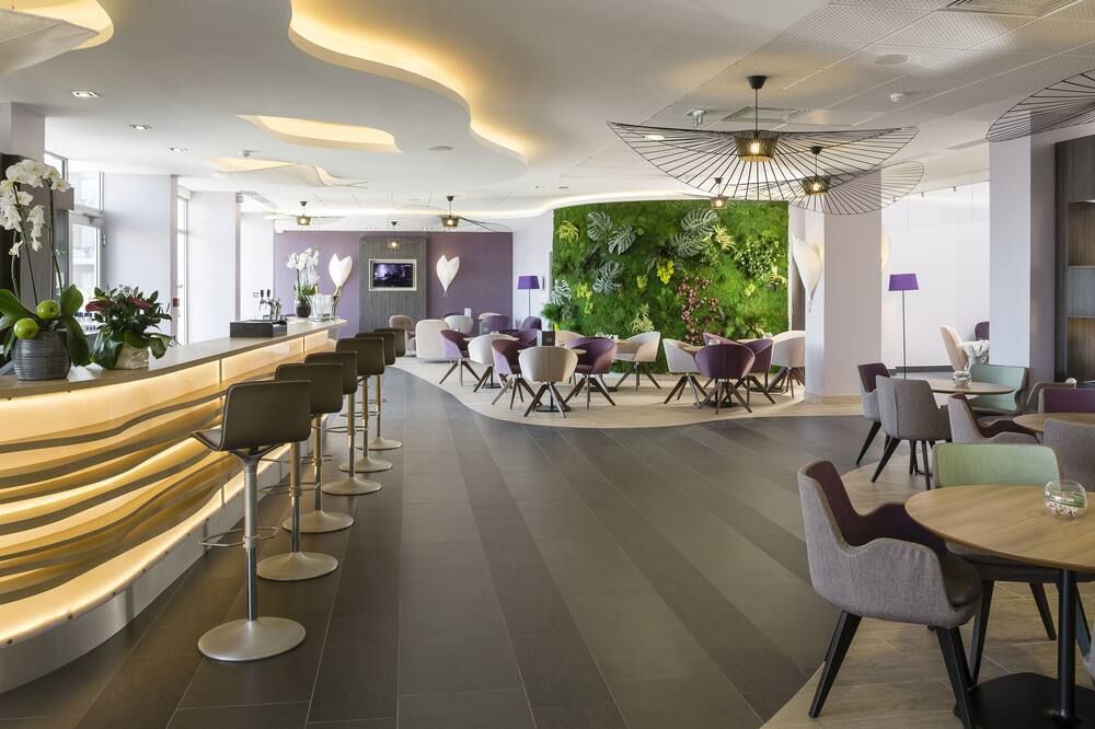 מסעדה תמונה