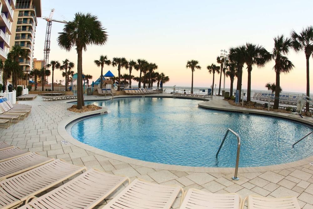 בריכה תמונה