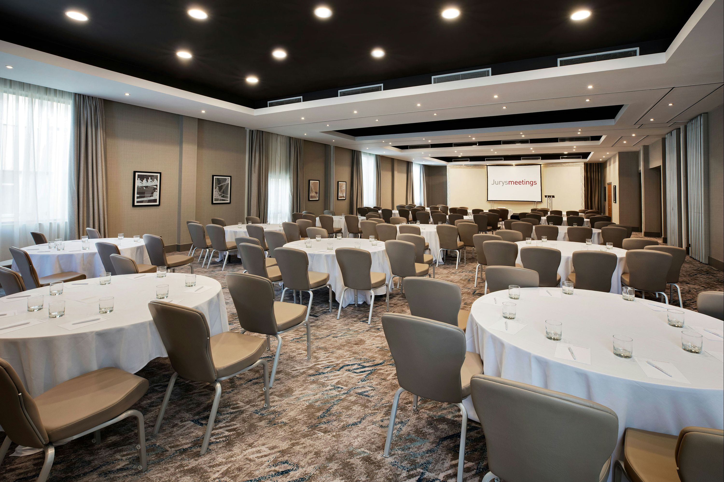 אולם אירועים