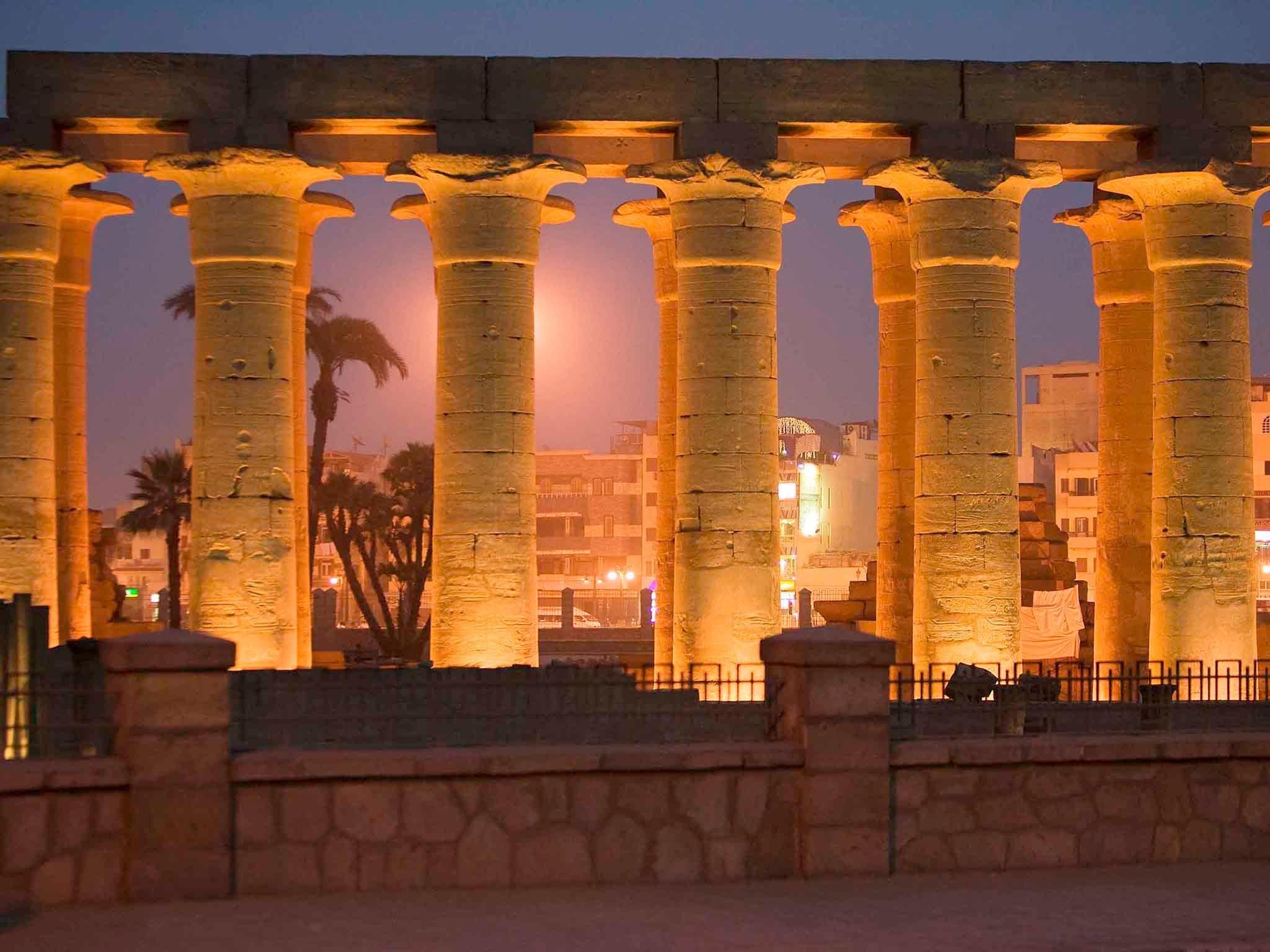 בניין