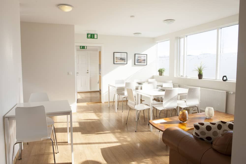 מסעדה תמונה