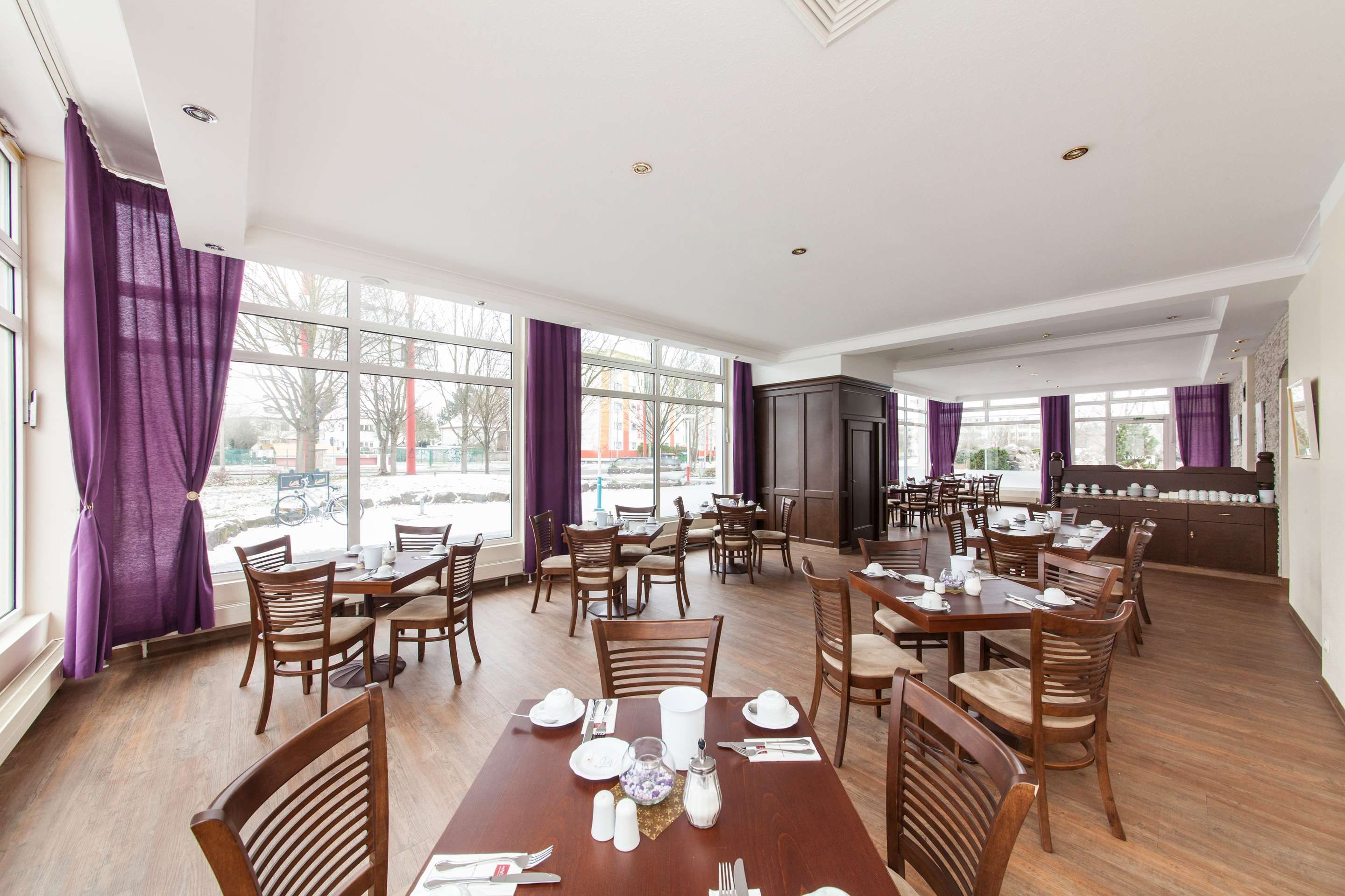 מסעדה תמונה