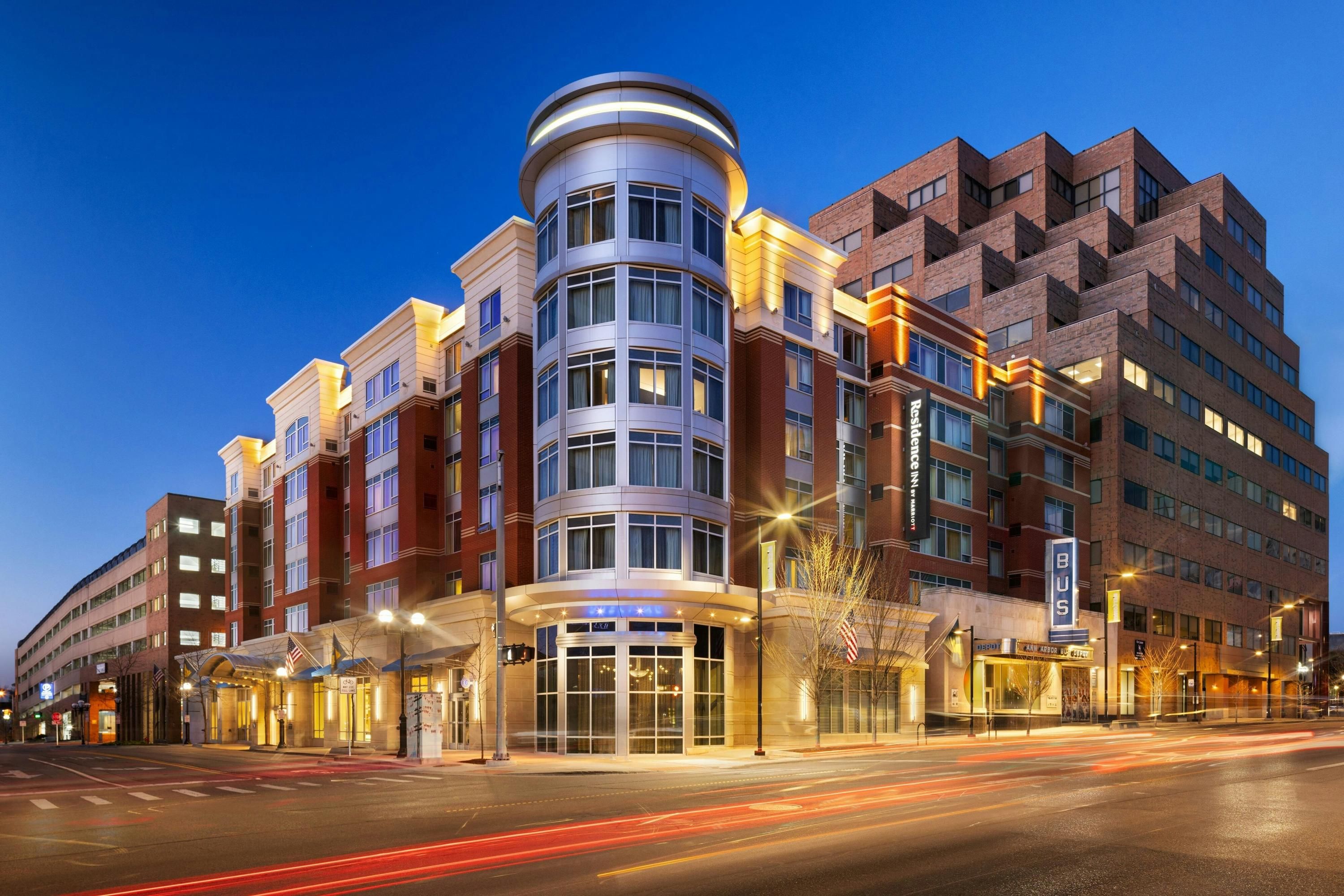 בניין תמונה