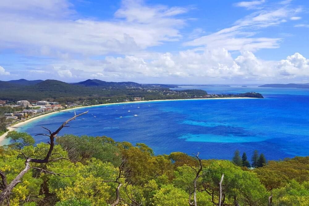 בריכה תמונה