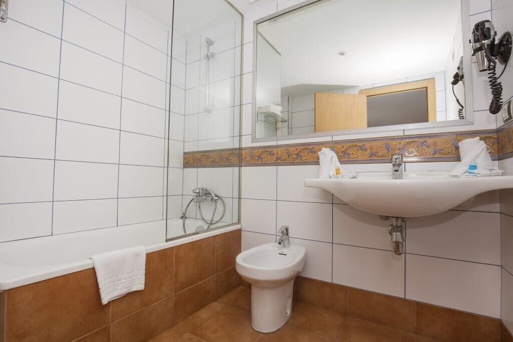 חדר רחצה