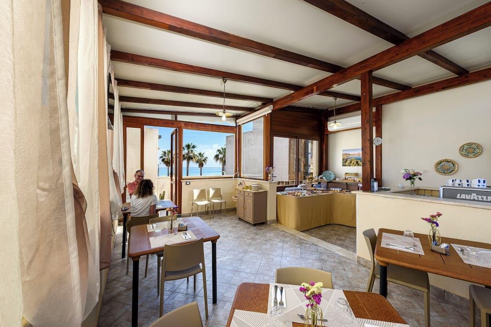 מסעדה תמונה