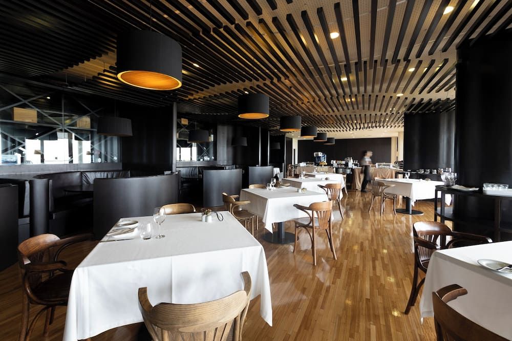 מסעדה תמונה