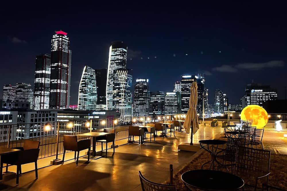 מסעדה תמונה