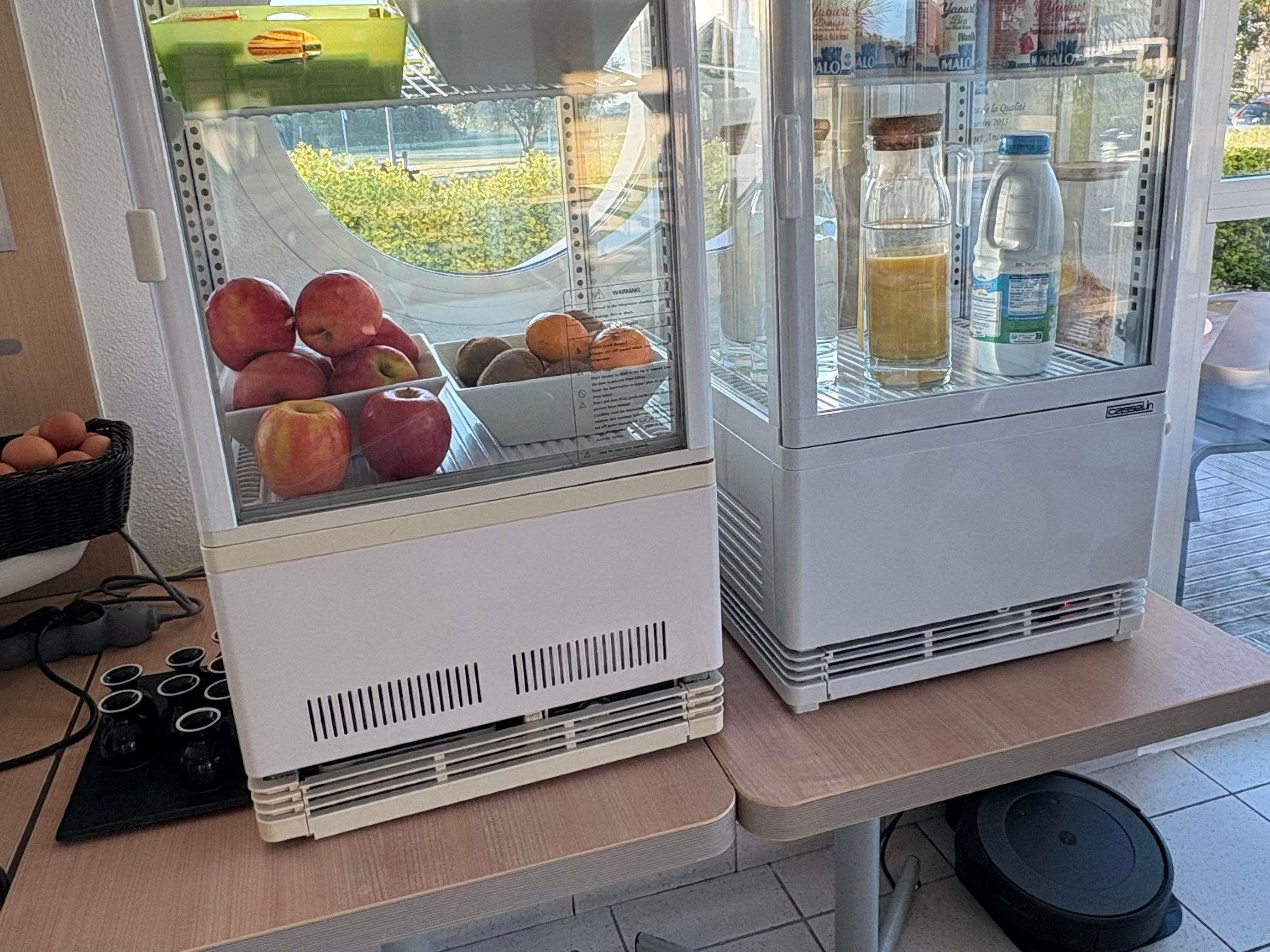 חדר אוכל