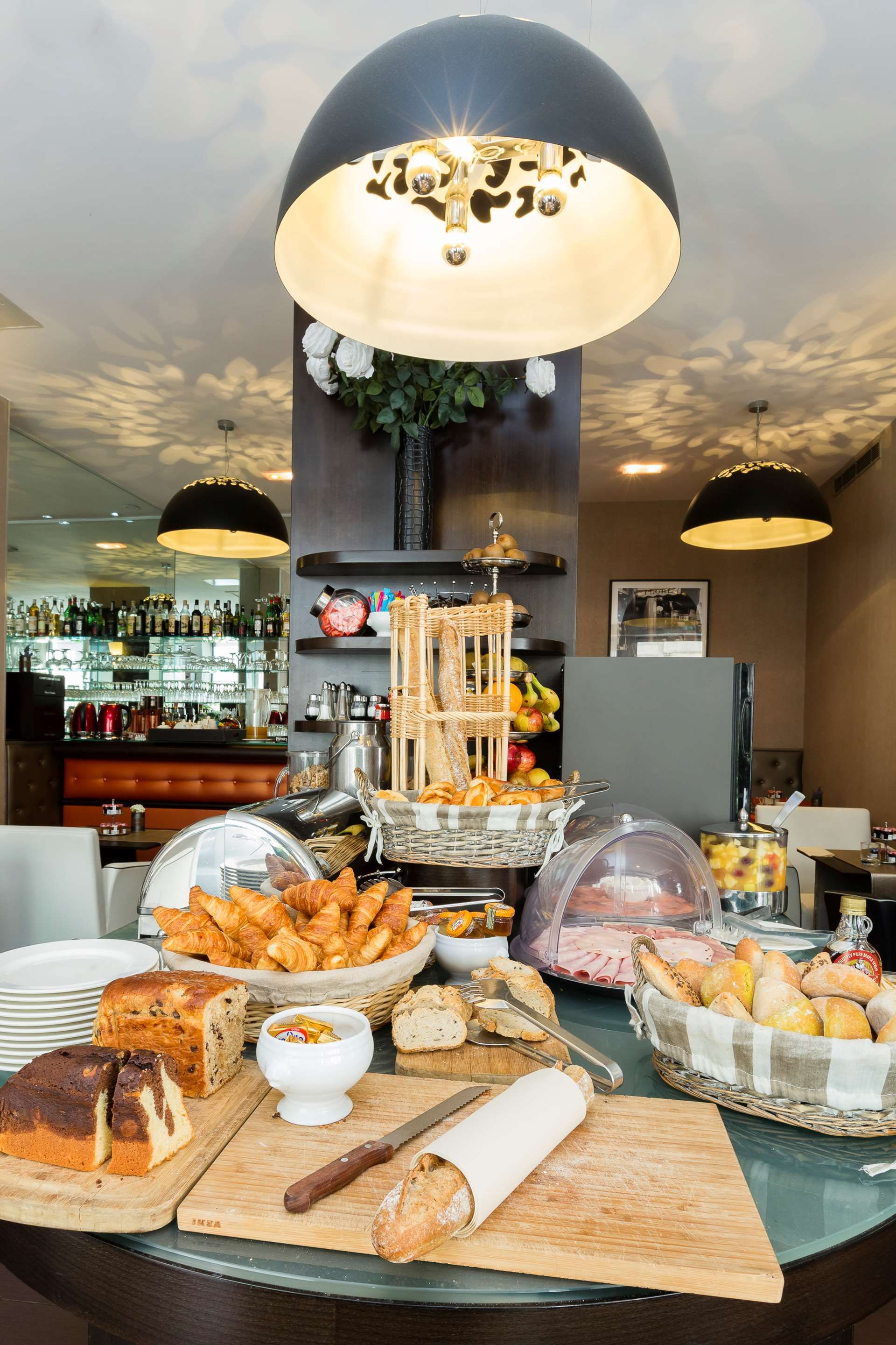 חדר אוכל תמונה