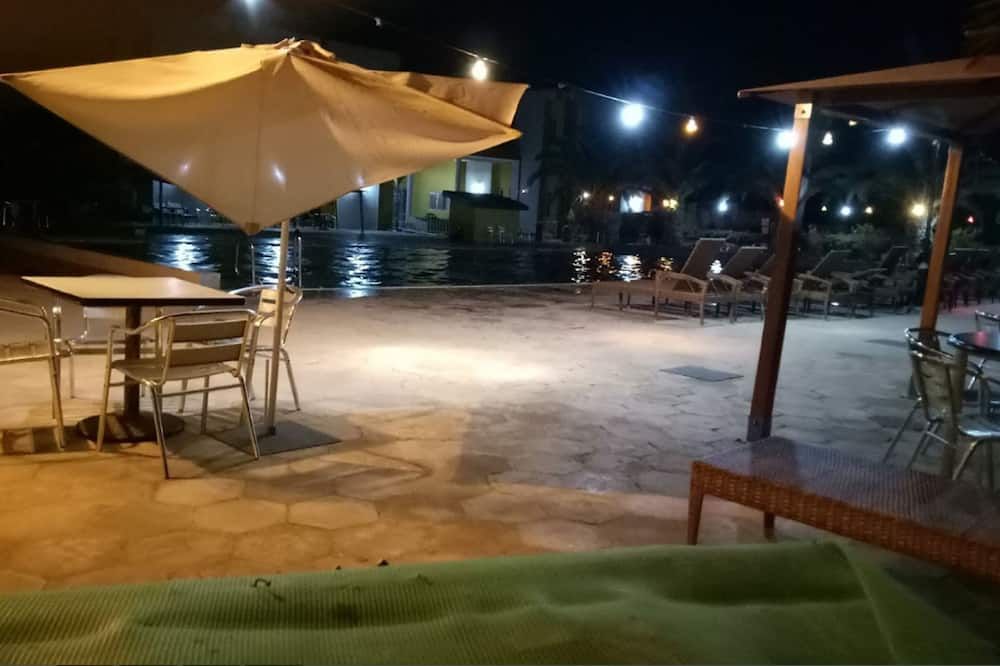 אחר