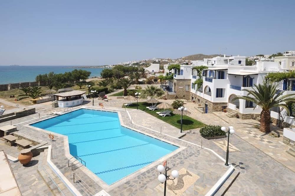 בריכה תמונה