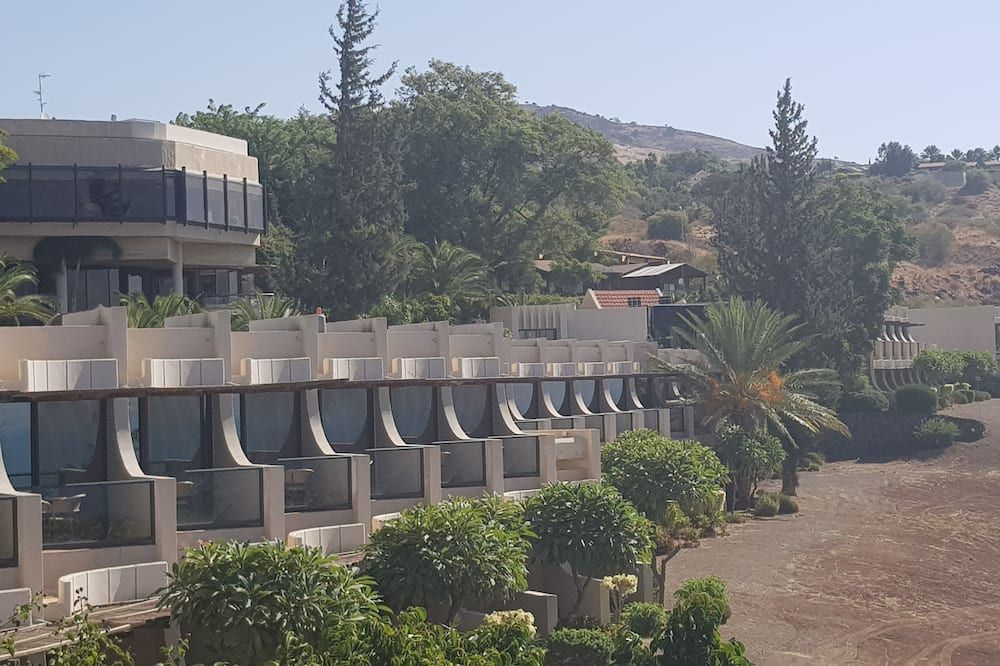 אחר
