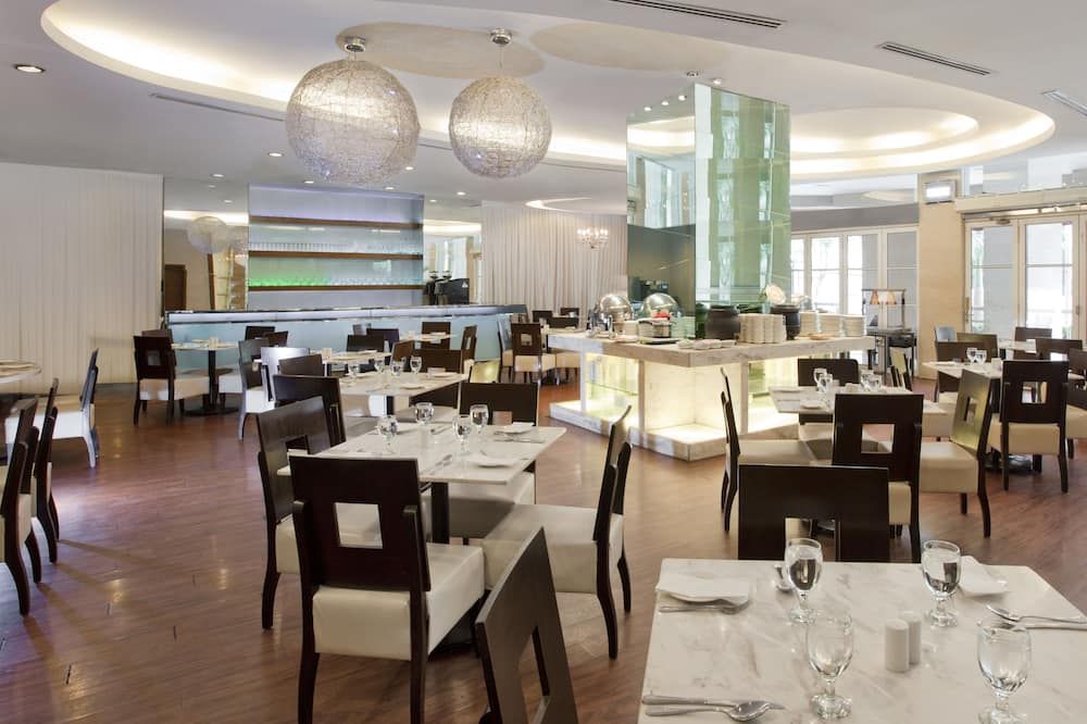 מסעדה תמונה