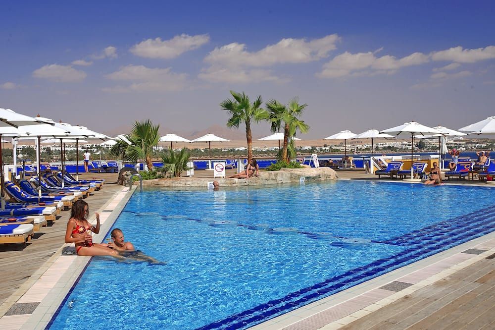 בריכה תמונה