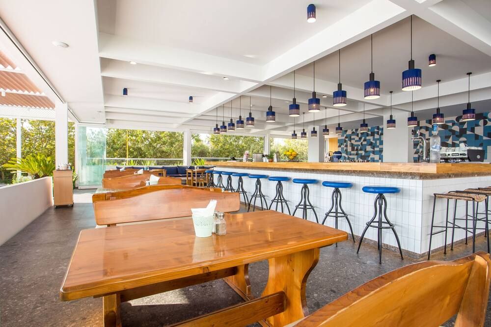 בר