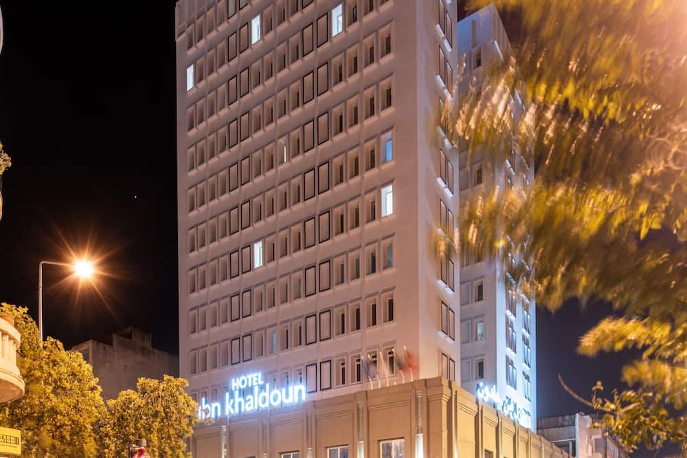 בניין
