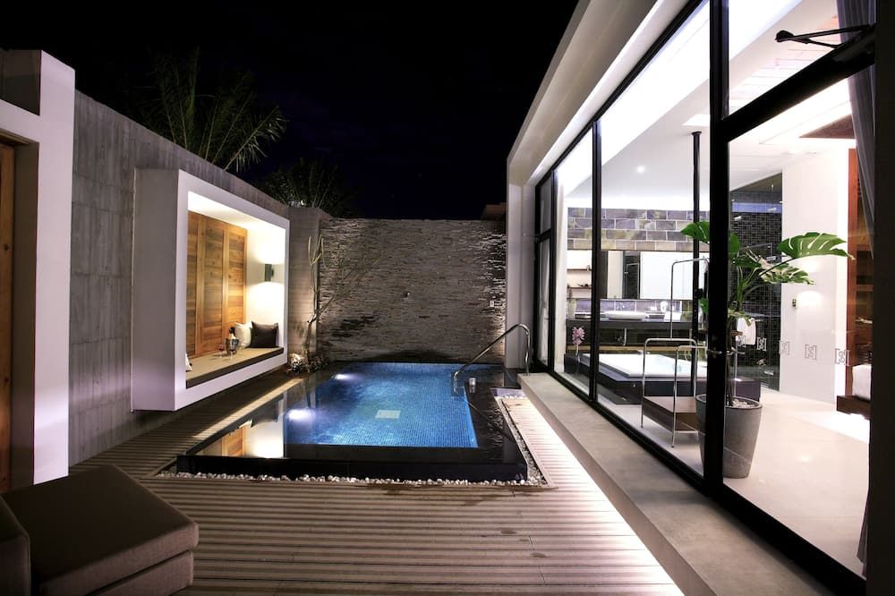 בריכה תמונה