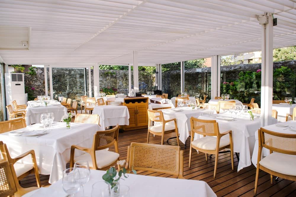 מסעדה תמונה