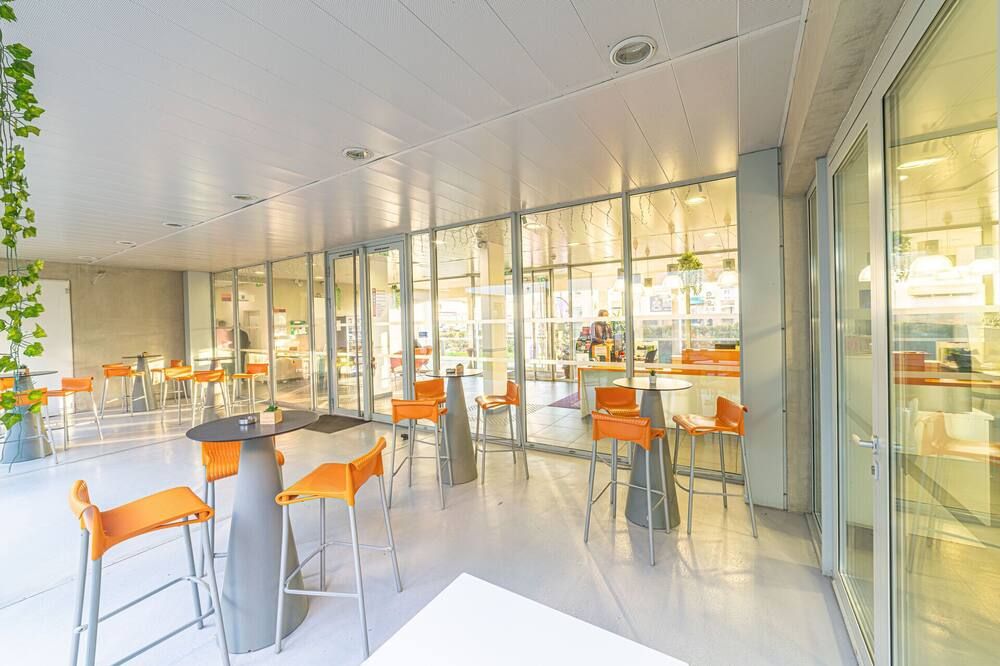 מסעדה תמונה