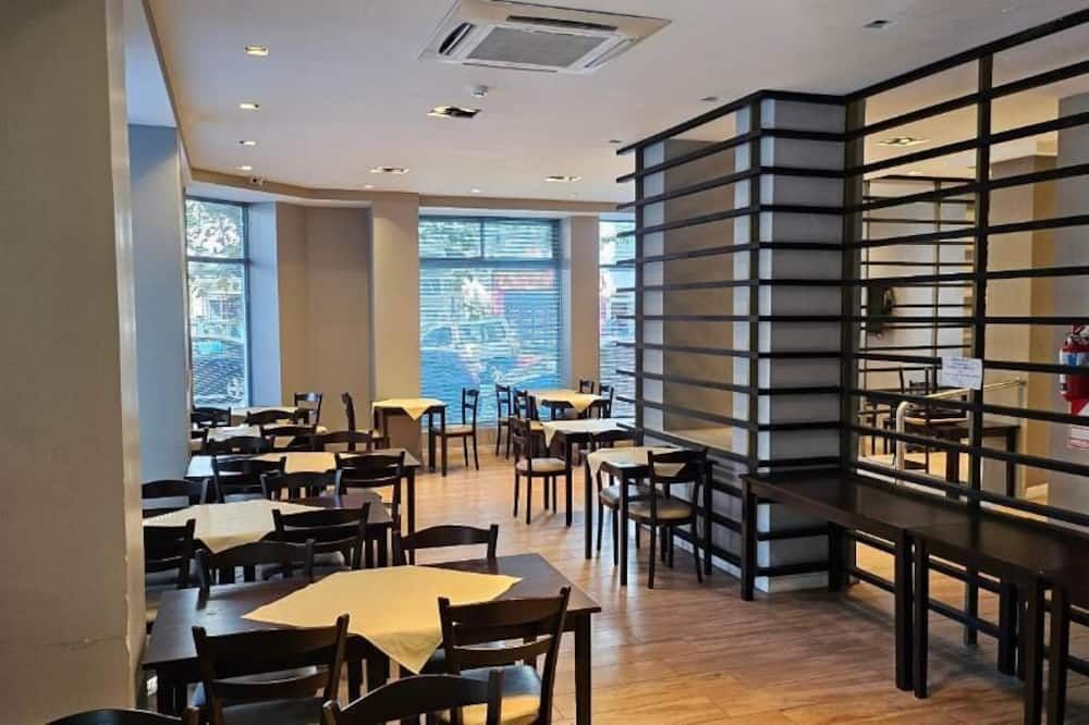 מסעדה תמונה