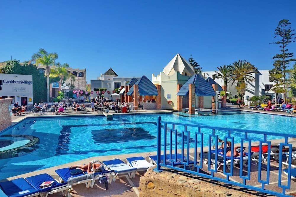 בריכה תמונה