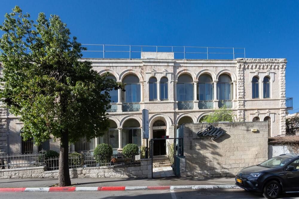אחר