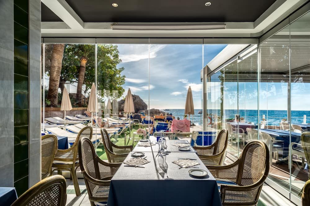 מסעדה תמונה