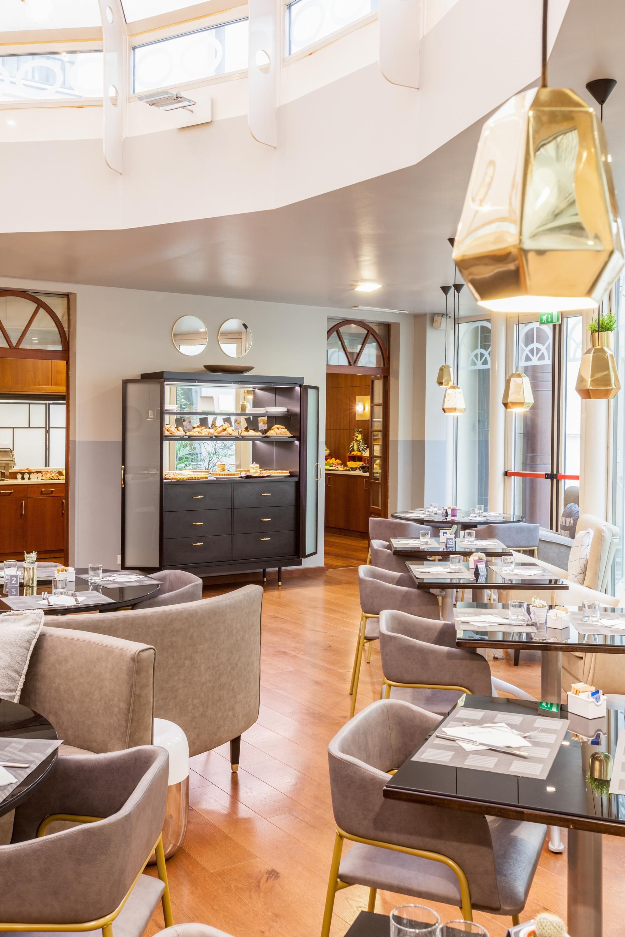 מסעדה תמונה