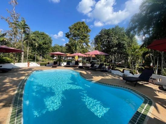 בריכה תמונה