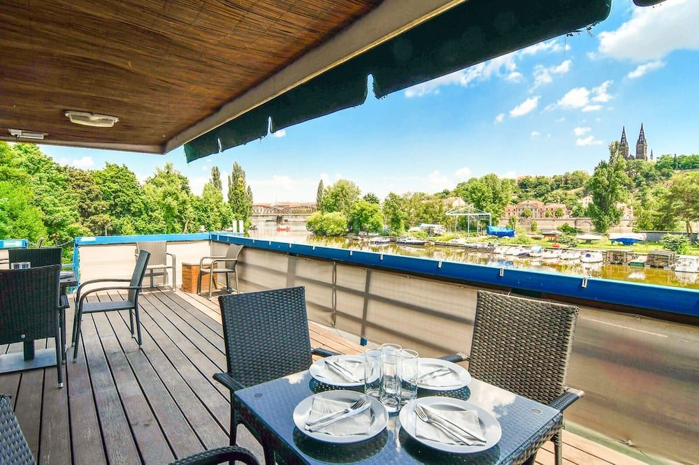 מרפסת תמונה