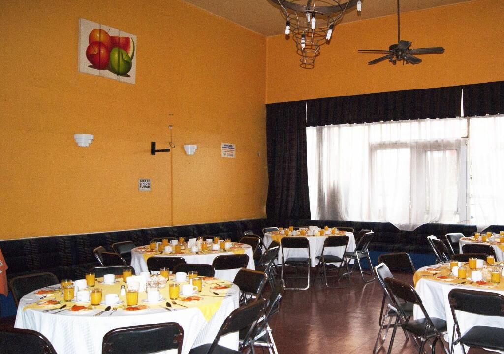 מסעדה תמונה