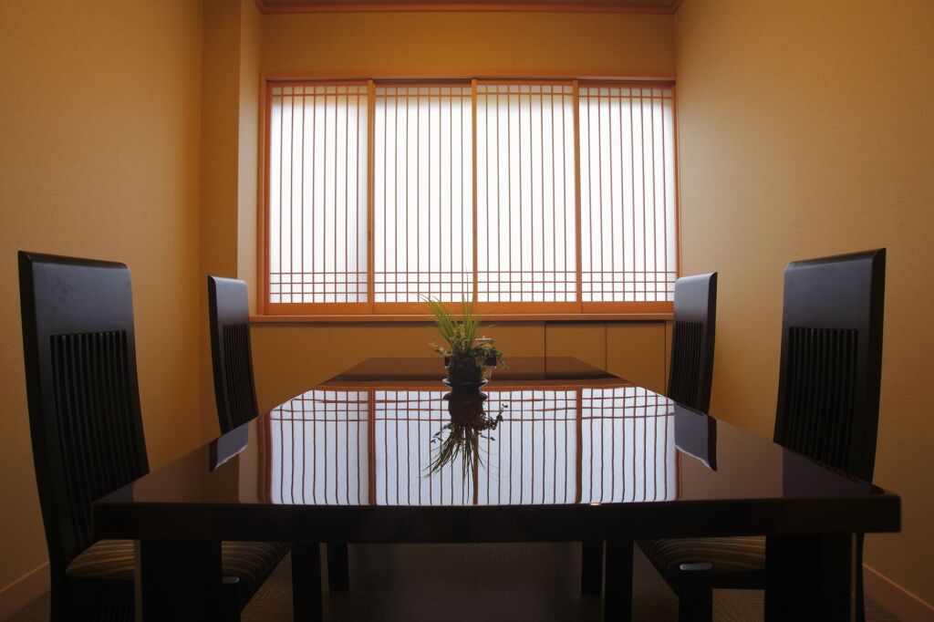 חדר אוכל תמונה