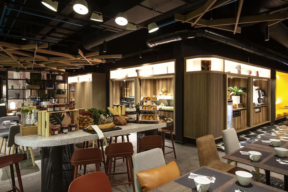 מסעדה תמונה