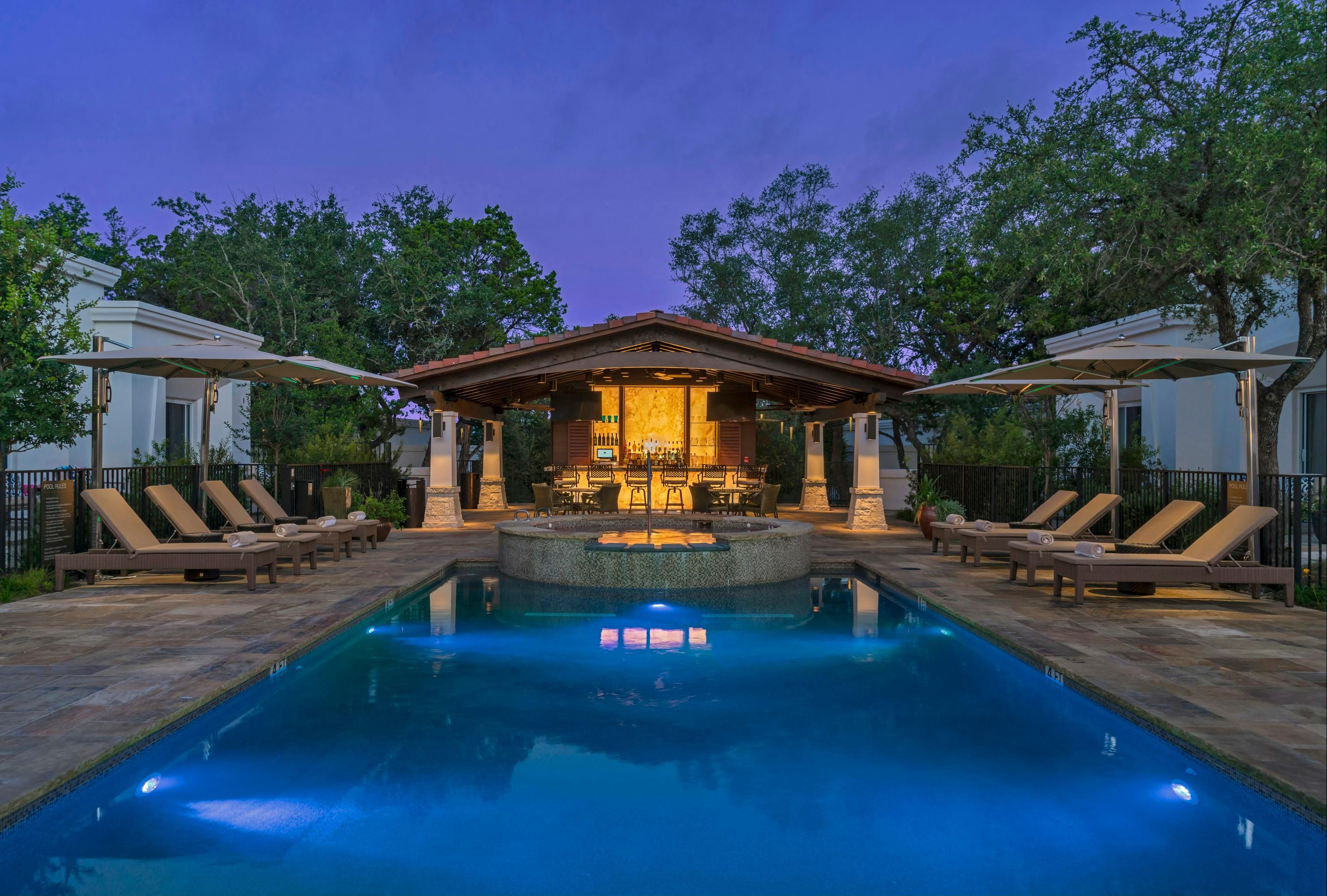 בריכה תמונה