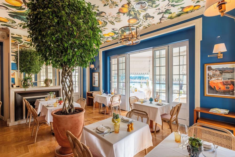 מסעדה תמונה