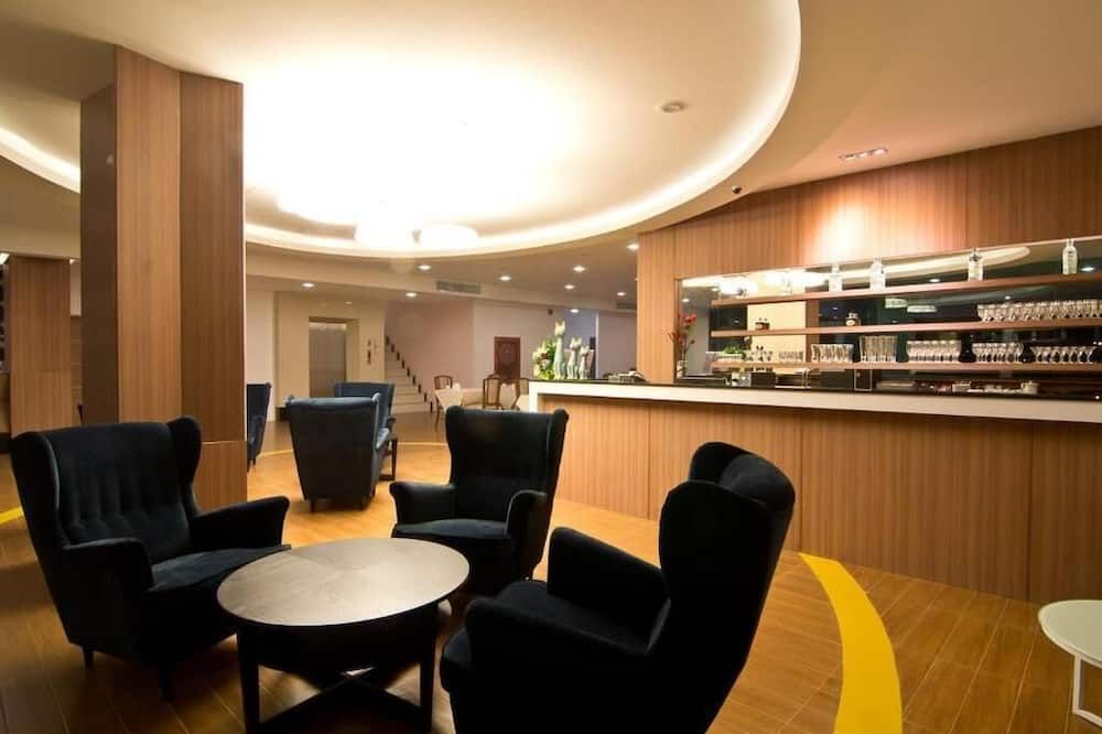 בר